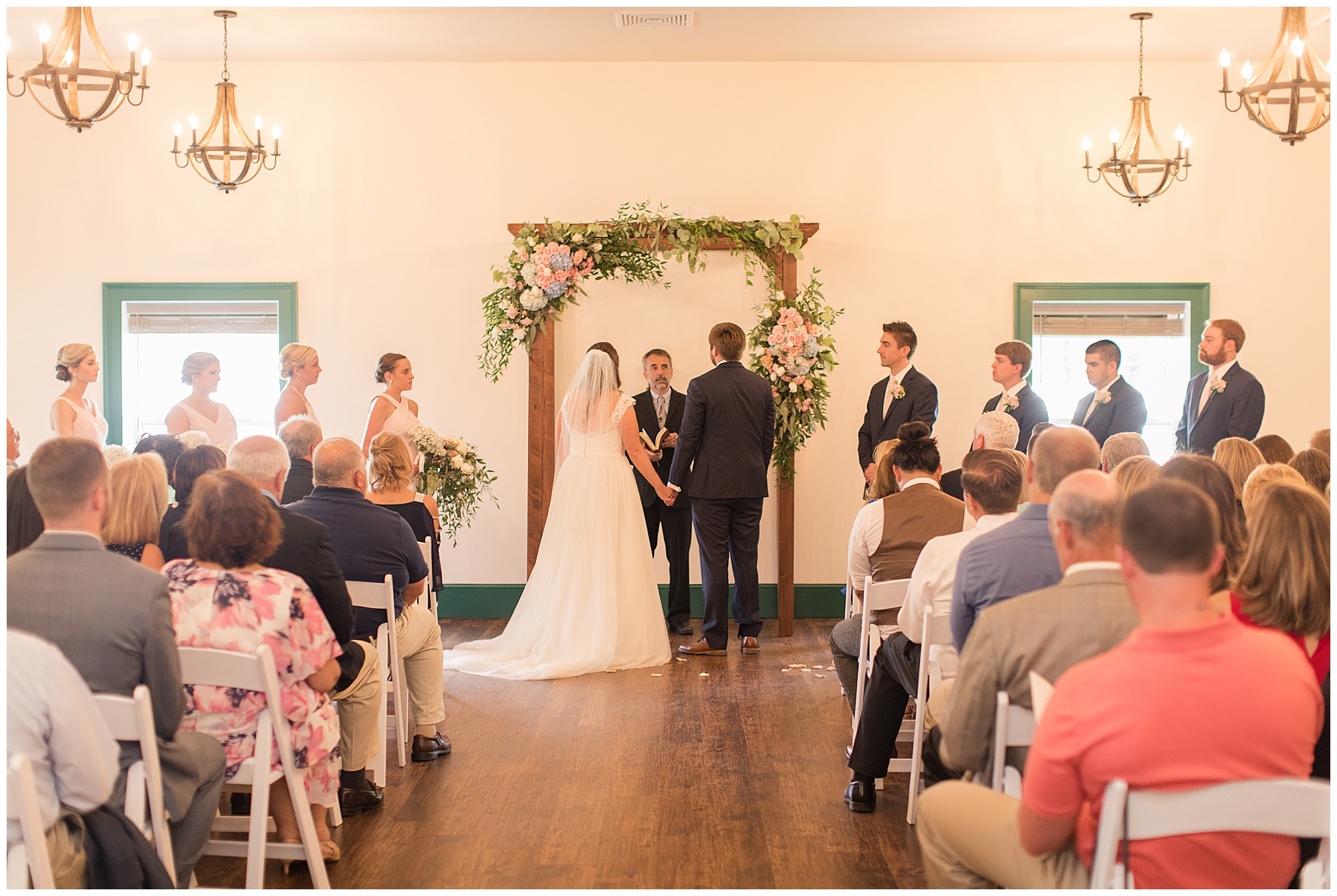 Hampton Roads Wedding Photographer,Kelley Stinson Photography,Virginia Beach Photographer,Culpepper Barn Wedding,