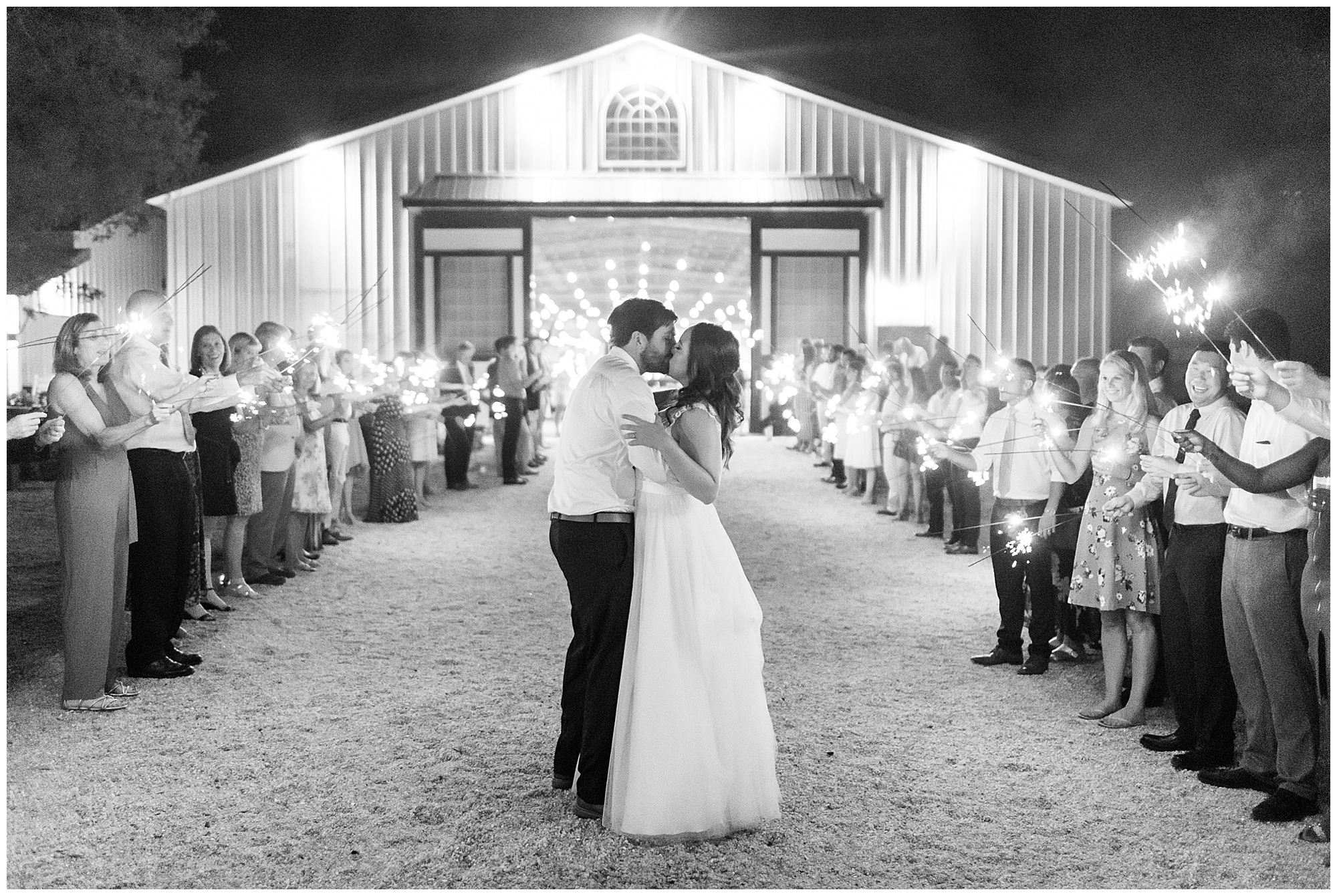 Kelley Stinson Photography,Hampton Roads Wedding Photographer,Virginia Beach Photographer,Culpepper Barn Wedding,