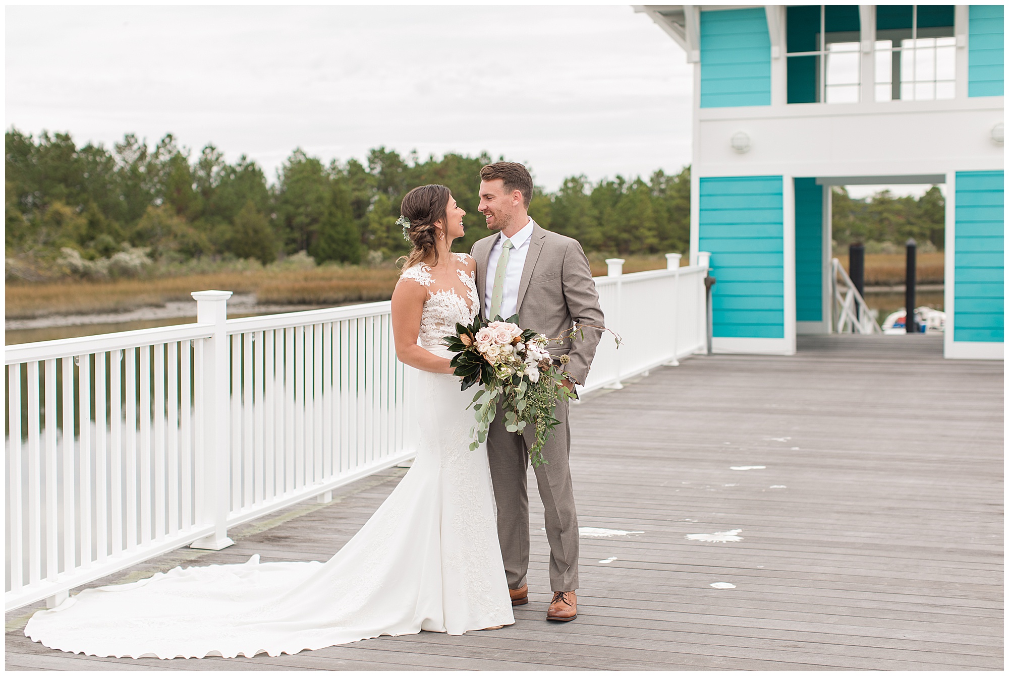 Virginia Beach Photographer,Kelley Stinson Photography,Hampton Roads Wedding Photographer,Oyster Farm at Kings Creek Wedding,