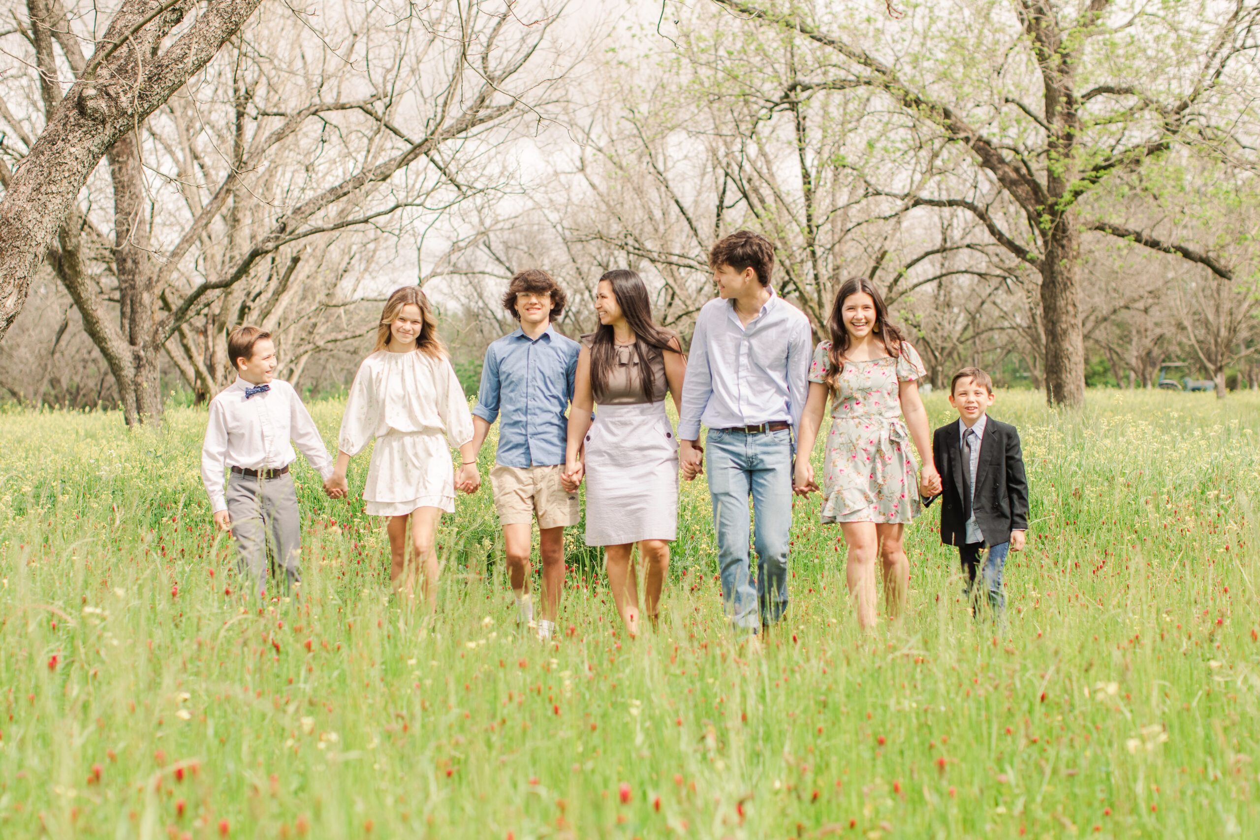 picking the perfect location for family photos involves thoughtful consideration of your family's personality, the season and weather, accessibility, and collaboration with your photographer
